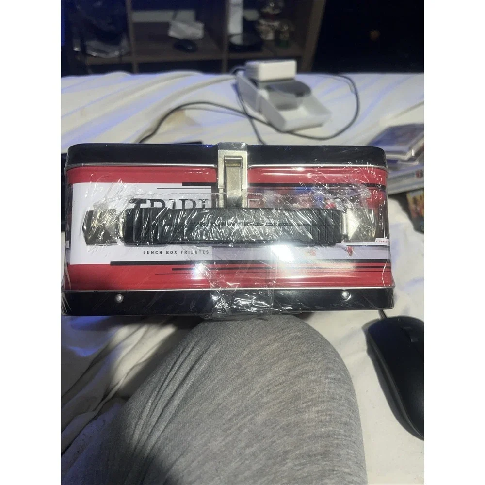 Upper Deck Tribute to Mark McGwire 1999 MLB Tributes Lunch Box Set‎ Sealed